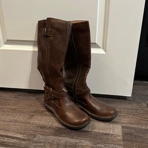 B.O.C Brown zip up casual boots